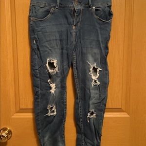 Wallflower Jeggings. Super stretchy!